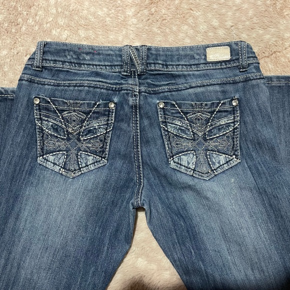 Almost Famous Distressed Boot Cut Jeans - Picture 2 of 4